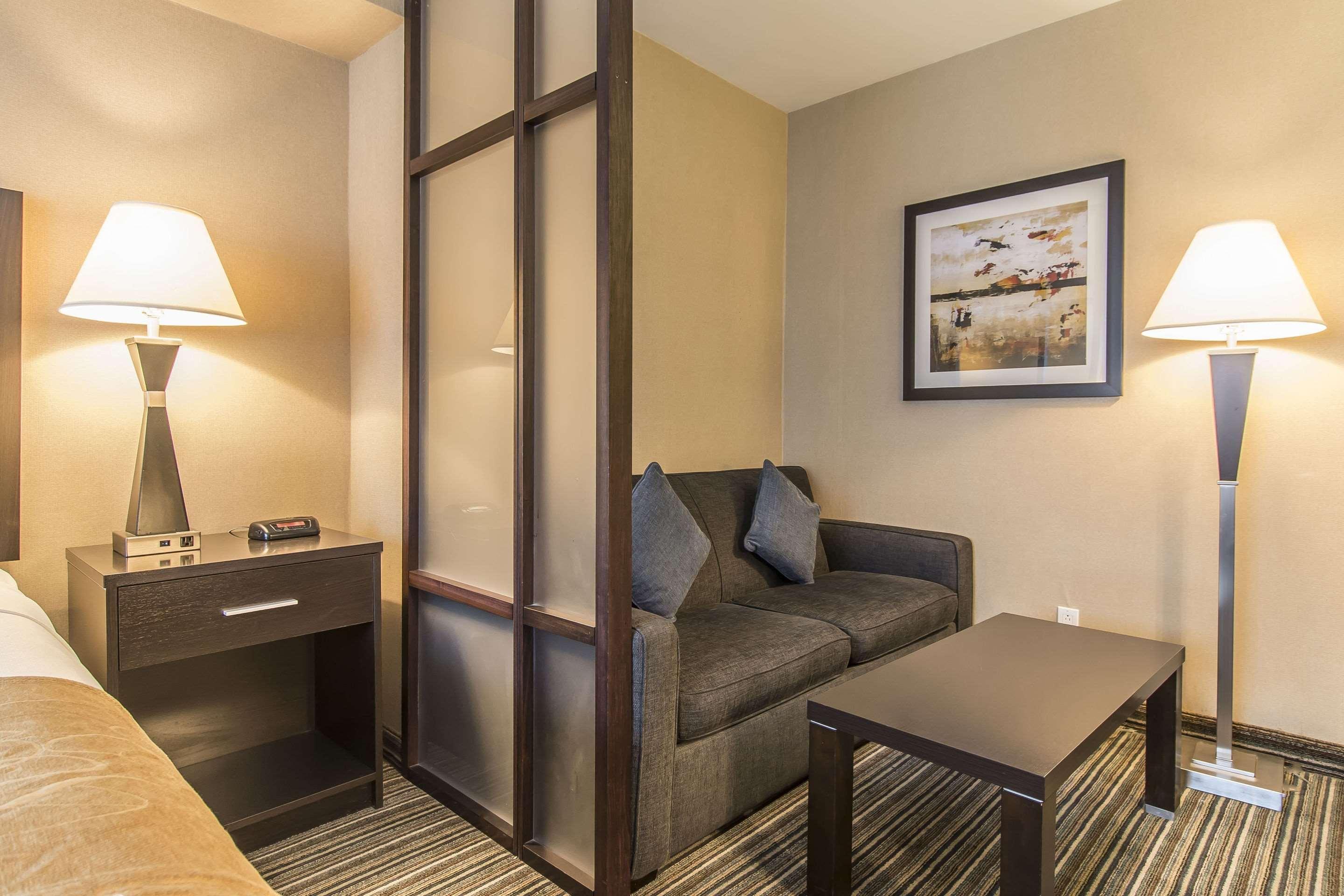 Comfort Suites Downtown Montreal Exteriér fotografie