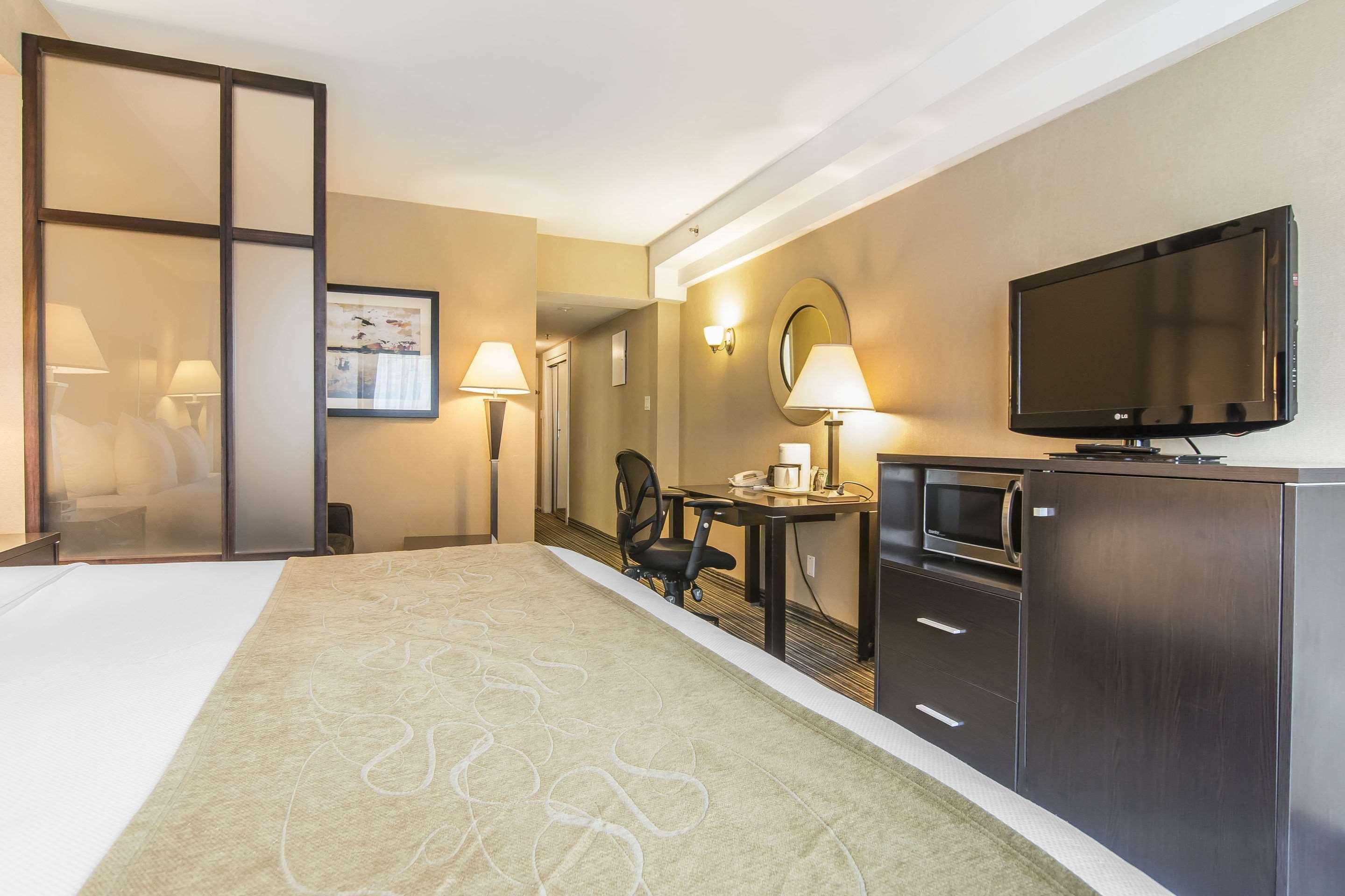 Comfort Suites Downtown Montreal Exteriér fotografie